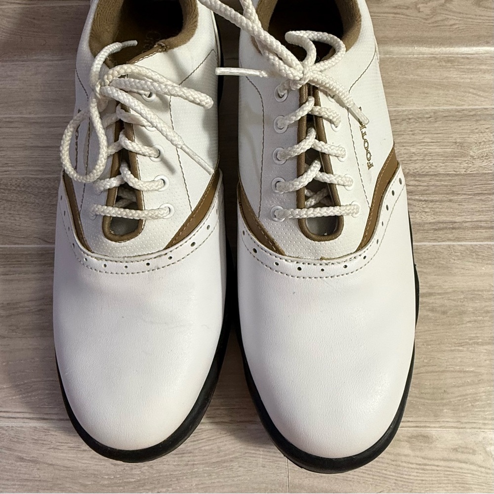 FootJoy GreenJoys Women’s Oxford Golf Shoes White & Tan Lace-Up — Size 7M - Picture 6 of 10